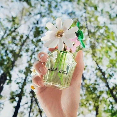 Nước hoa MJ Daisy Wild mini 4ml EDP - Intense mới, giảm giá 300k, giá gốc 390k