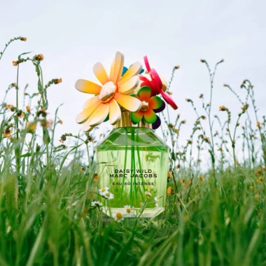 Nước hoa MJ Daisy Wild mini 4ml EDP - Intense mới, giảm giá 300k, giá gốc 390k