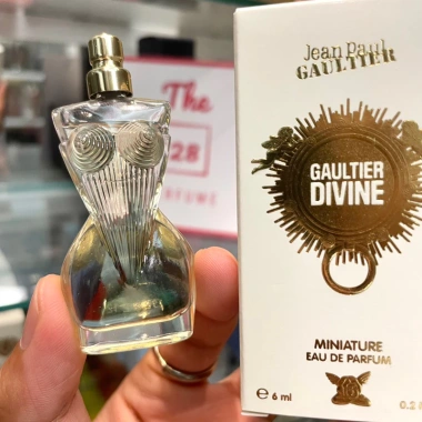Nước hoa nữ mini Jean Paul Gaultier Divine EDP Le Parfum 6ml Hương sang trọng, giá ưu đãi 342.000₫