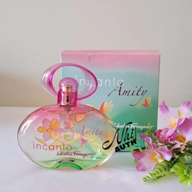 Nước Hoa Nữ Mini Salvatore Ferragamo Incanto Amity 5ml Chính Hãng - 150.000đ