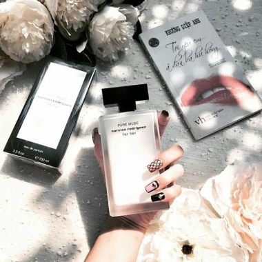 Nước hoa nữ Narciso Pure Musc 10ml Trắng chính hãng – Thơm lâu, lôi cuốn, bí ẩn, chỉ 99.000₫ 3