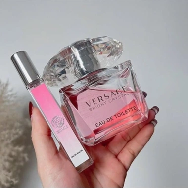 Nước hoa nữ Versace Bright Crystal 10ml - Hương thơm mát dịu ngọt, 107.000đ