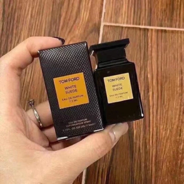 Nước hoa Tom Ford mini 7,5ml - Mùi hương chọn lọc, thiết kế tinh tế, chỉ 200.000₫