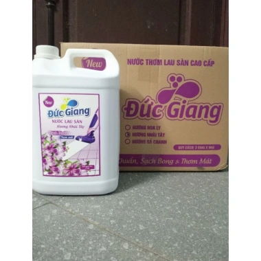 Nước lau sàn Đức Giang 1L - Diệt khuẩn, thơm mát, chỉ 149.000đ (giảm từ 192.210đ)