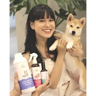 Nước lau sàn JULYHOUSE 1.000ml khử mùi hôi chó mèo, tinh dầu thiên nhiên, hiệu quả, giảm giá 149k 9
