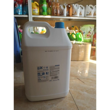 Nước lau sàn Lix Đuổi Côn Trùng 9kg - Sạch nhà, thơm lâu, sáng bóng, 205.000 VND