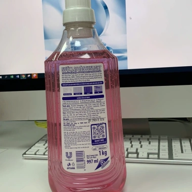 Nước lau sàn Sunlight 1L Hương hoa Lily và Hương thảo - Giảm giá chỉ 37.000 VND, sạch bề mặt thơm nhẹ