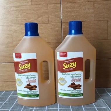 Nước Lau Sàn Suzy Hương Nhài Nhật 1L - Sáng Bóng, Giá 32.900 VND, Giảm Giá