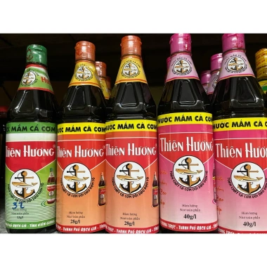 Nước Mắm Cá Cơm Thiên Hương 900ml - Hương Vị Đậm Đà, Giá Ưu Đãi 55.000₫