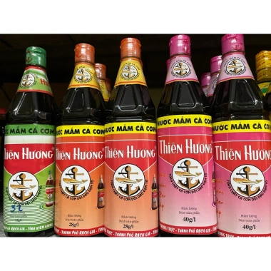 Nước Mắm Cá Cơm Thiên Hương 900ml - Hương Vị Đậm Đà, Giá Ưu Đãi 55.000₫