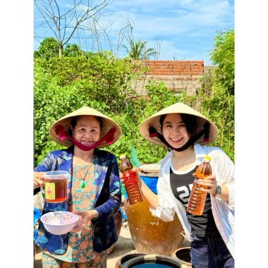 Nước mắm nhì cá cơm Phan Rang độ đạm cao 1 lít - 96.000₫ 5