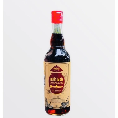 Nước Mắm Ủ Chum Sành Truyền Thống 24 Tháng - Chai Thủy Tinh 500ml Giá Ưu Đãi 140.000 VND