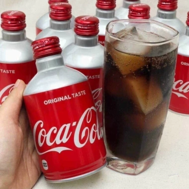 Nước Ngọt Coca Cola 300ml Chai Nhôm Nắp Vặn HSD 09/2.026 - Giá 45.000 VNĐ, nhập Nhật Bản 5