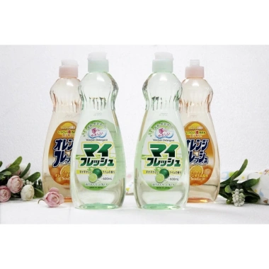 Nước rửa chén ăn dặm Rocket hương chanh bưởi cam táo 600ml dịu nhẹ, giá chỉ 25.000đ
