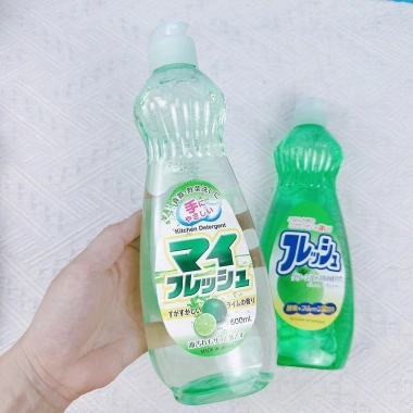 Nước rửa chén ăn dặm Rocket hương chanh bưởi cam táo 600ml dịu nhẹ, giá chỉ 25.000đ