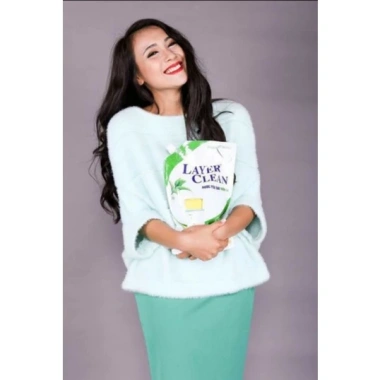 Nước rửa chén bát hữu cơ Layer Clean 2L hương quả Hồng, chiết xuất thực vật, giá chỉ 50.000đ