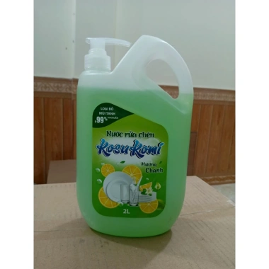 Nước Rửa Chén Kosu Komi 2L Hương Chanh - Giá 40.000, sạch bát, thơm mát, hiệu quả Nước Rửa Chén Kosu Komi 2L Hương Chanh - Giá 40.000, sạch bát, thơm mát, hiệu quả