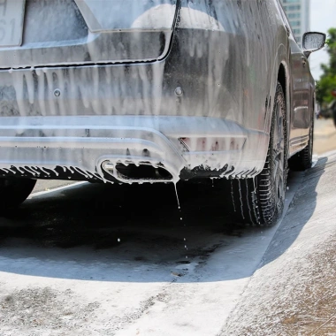 Nước rửa xe không chạm 5L - Giải pháp sạch nhanh, không để lại vết, tiết kiệm, giá ưu đãi 329k 6 Nước rửa xe không chạm 5L - Giải pháp sạch nhanh, không để lại vết, tiết kiệm, giá ưu đãi 329k 6