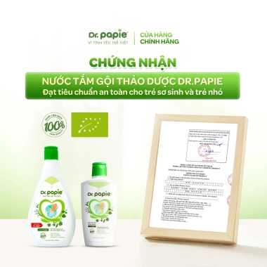 Nước tắm thảo dược Dr.Papie trà Shan Tuyết 500ml - Giảm rôm sảy, mẩn ngứa, an toàn cho bé sơ sinh, 228k 2 Nước tắm thảo dược Dr.Papie trà Shan Tuyết 500ml - Giảm rôm sảy, mẩn ngứa, an toàn cho bé sơ sinh, 228k 2