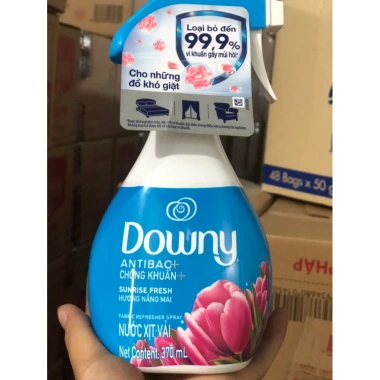 Nước Xịt Vải Downy Kháng Khuẩn Hương Nắng Mai 370ml Giảm Giá 93.000 VND 4