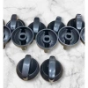 Nút bếp gas 2 chiếc - Công tắc bật vặn, lỗ trục 8mm, đường kính 3.7-4cm, giá chỉ 9.900đ 3