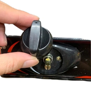 Nút bếp gas 2 chiếc - Công tắc bật vặn, lỗ trục 8mm, đường kính 3.7-4cm, giá chỉ 9.900đ 7 Nút bếp gas 2 chiếc - Công tắc bật vặn, lỗ trục 8mm, đường kính 3.7-4cm, giá chỉ 9.900đ 7