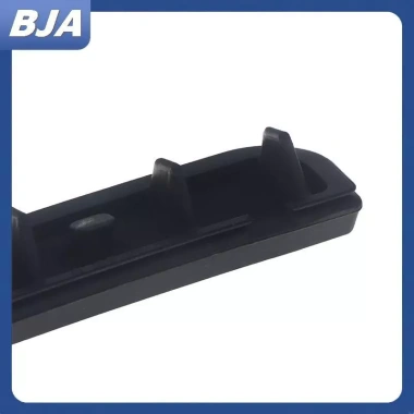 Nút cao su công tắc cửa sau ô tô BJA 51.137.039.261 Thay Thế Mini R56‑R59 Giá 74.140₫ 6