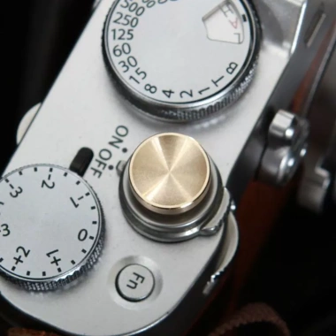 Nút Shutter Đồng Nguyên cho Fuji X100V, Leica M6, Nikon ZF – Giá ưu đãi, Dễ lắp 5