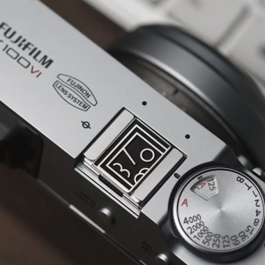 Nút Shutter Trừu Tượng cho Fuji X100f, GFX100S, XE3, XA7, XA5 – Hotshoe Nikon Canon 338.800₫ Nút Shutter Trừu Tượng cho Fuji X100f, GFX100S, XE3, XA7, XA5 – Hotshoe Nikon Canon 338.800₫
