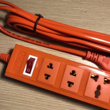 Ổ cắm điện kéo dài Nival 4m 3 chấu chống cháy PC 2.200W chịu tải cao - Giá chỉ 85.000₫