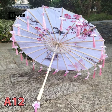 Ô Giấy Dầu Vải Lụa Người Múa Cổ Xưa - Đẹp Sang, Giá Ưu Đãi 156.492 VND 21 Ô Giấy Dầu Vải Lụa Người Múa Cổ Xưa - Đẹp Sang, Giá Ưu Đãi 156.492 VND 21