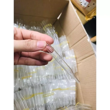 Ống Hút Mụn Thủy Tinh Có Lỗ - Thiết Kế Trong Suốt, Giá Ưu Đãi 30.000 VNĐ (Giá Gốc 37.200) 5