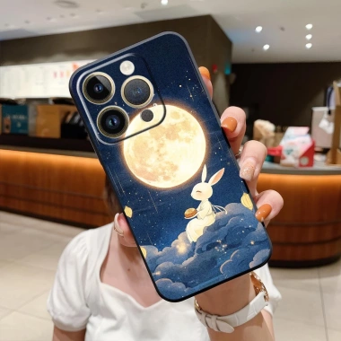 Ốp Dẻo Thỏ Ngồi Ngắm Trắng Ăn Bánh Uống Trà – Phù hợp iPhone 13‑17, 12‑6s – Thiết kế Trung Thu 8 4
