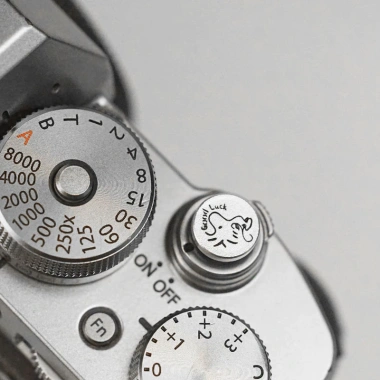 Ốp Hot Shoe Snoopy Hoạt Hình Tùy Chỉnh cho Fuji XT3 XT20 XT5 - Phụ kiện chụp ảnh giá tốt 3 Ốp Hot Shoe Snoopy Hoạt Hình Tùy Chỉnh cho Fuji XT3 XT20 XT5 - Phụ kiện chụp ảnh giá tốt 3