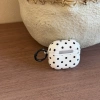 Ốp lưng AirPods Pro 2/3/4 màu trắng, vỏ silicon mềm, chống sốc, móc khóa, thiết kế dễ thương 3