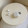 Ốp lưng AirPods Pro 2/3/4 màu trắng, vỏ silicon mềm, chống sốc, móc khóa, thiết kế dễ thương 4