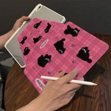 Ốp lưng iPad 720 xoay 10.9 inch Pro/11 acrylic dẻo khe cắm bút chống uốn cong thiết kế Kitty dễ thương - giá 239.000₫ 6 Ốp lưng iPad 720 xoay 10.9 inch Pro/11 acrylic dẻo khe cắm bút chống uốn cong thiết kế Kitty dễ thương - giá 239.000₫ 6