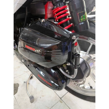 Ốp pô e SƠN BÓNG Vario 125-150 2.018-2.025 và AB 2.013-2.020 Đen Bóng KOSO Đỏ Giảm giá 307.812 VND 3