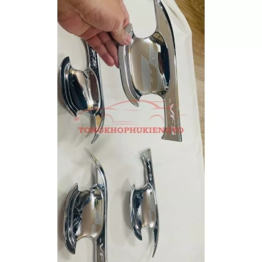Ốp tay nắm cửa, hõm cửa, nắp che sạc, ốp gương Vinfast VF5 - Mạ Crom chuẩn form, 100k 5 Ốp tay nắm cửa, hõm cửa, nắp che sạc, ốp gương Vinfast VF5 - Mạ Crom chuẩn form, 100k 5