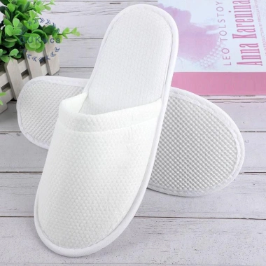 Oukwca Đệm Trắng Dùng Một Lần Chống Trượt Phòng Khách - Giá 42.336 VND