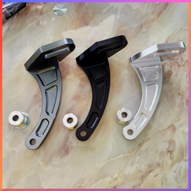 Pas Giữ Má Đùm CNC Xuống Thắng Đùm Gắp Sau Đĩa Exciter 2.010 2.011 Ex135 Ex150 - Giá ưu đãi 159.000₫ Pas Giữ Má Đùm CNC Xuống Thắng Đùm Gắp Sau Đĩa Exciter 2.010 2.011 Ex135 Ex150 - Giá ưu đãi 159.000₫