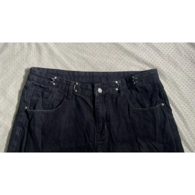 Pass quần Jeans Nam giá rẻ: Giảm tới 39.000đ, chất liệu co giãn, trẻ trung 3 Pass quần Jeans Nam giá rẻ: Giảm tới 39.000đ, chất liệu co giãn, trẻ trung 3