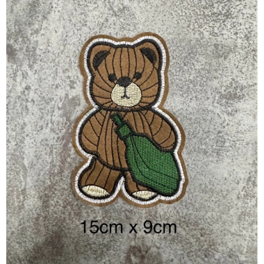 Patch vải ủi nhiệt hình gấu nâu đeo túi thêu - Miếng vá siêu đẹp quần áo rách 13.400 VND