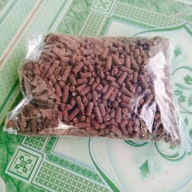 Phân gà hữu cơ Nhật Bản 500g - Giá ưu đãi 15.000đ, dinh dưỡng cao, bón cây 2 Phân gà hữu cơ Nhật Bản 500g - Giá ưu đãi 15.000đ, dinh dưỡng cao, bón cây 2
