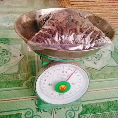 Phân gà hữu cơ Nhật Bản 500g - Giá ưu đãi 15.000đ, dinh dưỡng cao, bón cây