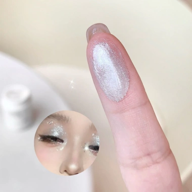 Phấn highlight dạng lỏng kim cương xoay Shimmer tôn sáng da, chỉ 58.960 VND 2 Phấn highlight dạng lỏng kim cương xoay Shimmer tôn sáng da, chỉ 58.960 VND 2