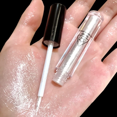 Phấn Mắt Dạng Lỏng Ánh Ngọc Trai Kim Tuyến - Mịn Như Lụa, Bắt Sáng, Giá Ưu Đãi 31.557 VND