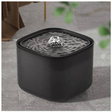 Phân phối nước tự động sạc không dây cho mèo và chó - Giá chỉ 75.000đ, giảm 20%