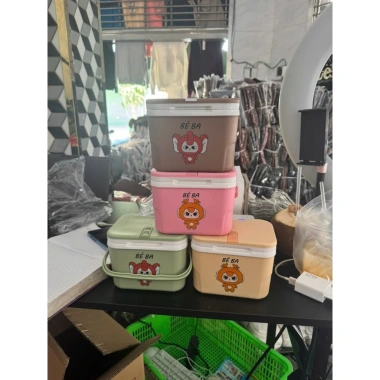 Phích Thùng Đá Vuông Mini 2.3L Nhựa Việt Nhật - Giữ Nhiệt Tốt Giá 89.000đ 8 Phích Thùng Đá Vuông Mini 2.3L Nhựa Việt Nhật - Giữ Nhiệt Tốt Giá 89.000đ 8