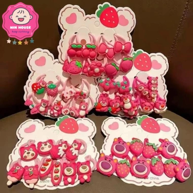 Phụ kiện gấu dâu cho bé gái: lồng đèn, cánh tiên, cột tóc, kẹp tóc, bờm, băng đô, khẩu trang, cào tóc - giảm còn 34.500đ